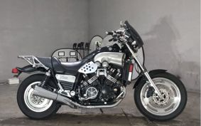 YAMAHA VMAX 2003 2LT0