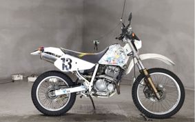 SUZUKI DR250R SJ45A