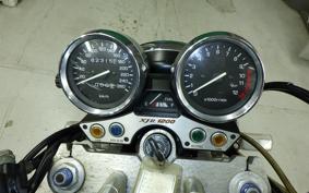 YAMAHA XJR1200 1997 4KG