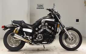 YAMAHA VMAX 2001
