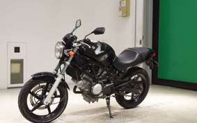 HONDA VTR 250 2013 MC33