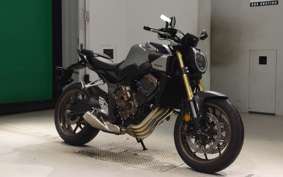 HONDA CB650R E-Clutch 2024 RH17