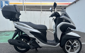 YAMAHA TRICITY 125 SE82J