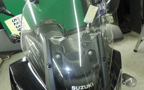 SUZUKI Vｽﾄﾛｰﾑ650 2013