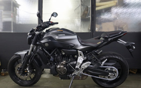 YAMAHA MT-07 2015 RM07J