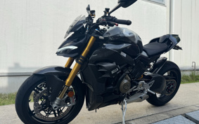 DUCATI STREET FIGHTER V4S 2021 1F00