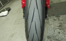 HONDA CBR650R E-Clutch 2025 RH17