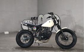 YAMAHA TW225 DG09J