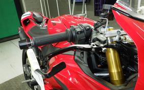 DUCATI パニガーレV2S 2025