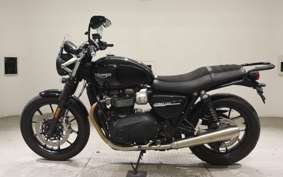 TRIUMPH STREET TWIN 2019