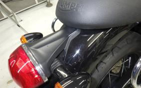 TRIUMPH BONNEVILLE T100 2022