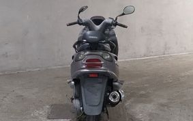 YAMAHA MAJESTY 125 SE27