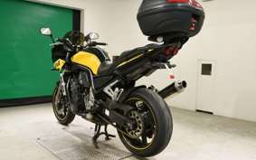 YAMAHA FZS1000 FAZER 2004