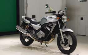 SUZUKI GSX250FX ZR250C