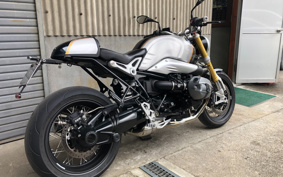 BMW NINE T 2018 0J01