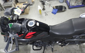 SUZUKI V-STROM 250 A 2004