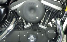 HARLEY XL883N