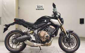 HONDA CB650R 2019 RH03