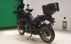 SUZUKI Vｽﾄﾛｰﾑ1000XTA 2019 VU51A