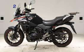 SUZUKI Vｽﾄﾛｰﾑ250A 2013