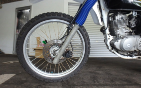 SUZUKI DJEBEL200 SH42A