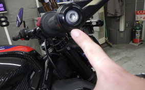 BMW M1000R 2023