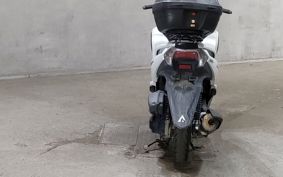 YAMAHA TRICITY 125 SE82J