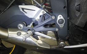 TRIUMPH DAYTONA 675 2015