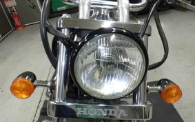 HONDA MAGNA 50 2017 AC13