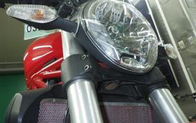 DUCATI MONSTER 821 2015