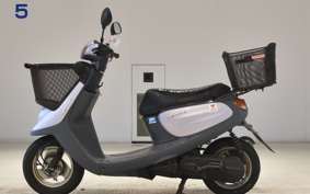 YAMAHA JOG POCHE SA08J