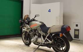 SUZUKI GSX750S KATANA 1984