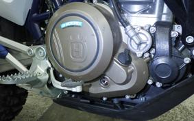 HUSQVARNA 701ED 2022