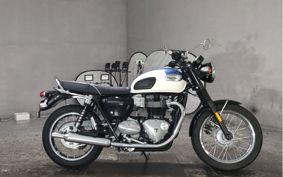 TRIUMPH BONNEVILLE T100 2017 DAD70G