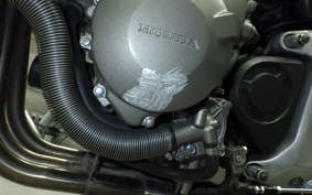 HONDA HORNET 900 2001 SC48