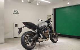 HONDA CB650R E-Clutch 2018 RH17