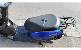 YAMAHA  JOG  DELUXE  AY01