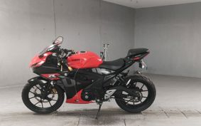 SUZUKI GSX-R125 DL33B