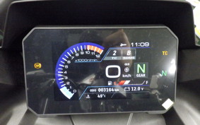 SUZUKI GSX-8R 2025 EM1AA