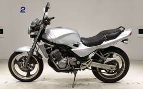 KAWASAKI BALIUS 250 2002 ZR250A
