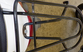 SUZUKI LET's 4 CA41A