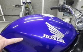HONDA VTR 250 2024 MC33