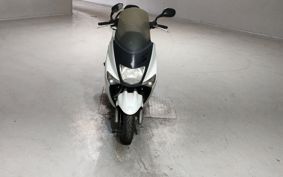 YAMAHA MAJESTY 125 SE27