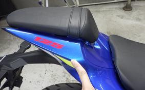 SUZUKI GSX-S125 DL32B