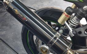 KAWASAKI ZRX1200 DAEG 2011 ZRT20D