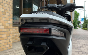 HONDA EM1 e: EF16