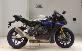 YAMAHA YZF-R1 M 2023 RN65J