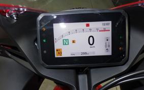 HONDA CBR650R E-Clutch 2026 RH17