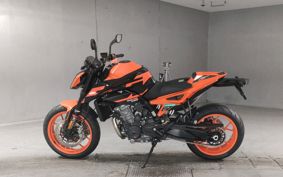KTM 890 DUKE GP TU940