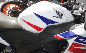 HONDA CBR125R JC50